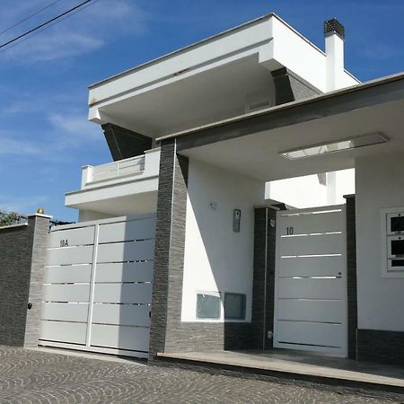 Apartament Sosta Rock Casal Palocco Zewnętrze zdjęcie