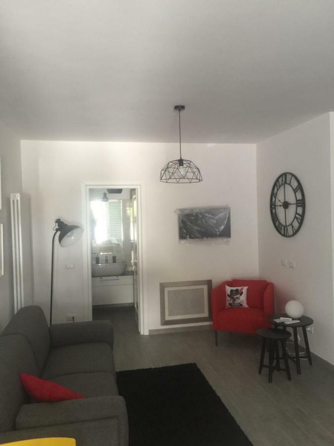 Apartament Sosta Rock Casal Palocco Zewnętrze zdjęcie
